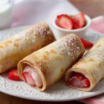 Strawberry Cheesecake Stuffed Eggrolls Recipe