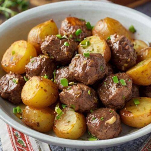 Slow Cooker Garlic Butter Beef Bites and Potatoes Recipe