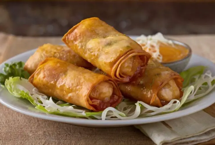 Crispy Shrimp and Cabbage Egg Rolls Recipe