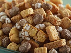 Sweet and Salty Toffee Chex Mix Recipe