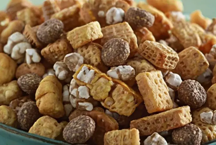 Sweet and Salty Toffee Chex Mix Recipe