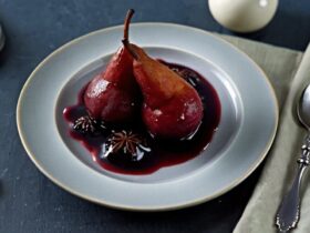 Red Wine Poached Pears Recipe