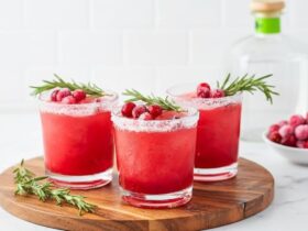 Christmas Mistletoe Margarita Recipe