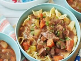 Pioneer Woman’s Crockpot Beef Stew Recipe