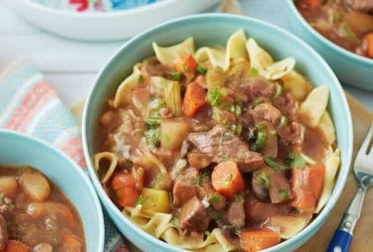 Pioneer Woman’s Crockpot Beef Stew Recipe