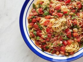 Ina Garten Summer Tomato Pasta Recipe
